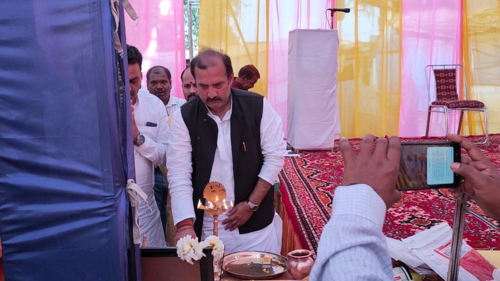 Bhura Bhagat Chowk Jabalpur 21
